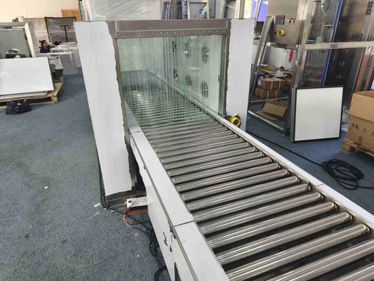 Sas à air pour convoyeur à rouleaux motorisé | Système de transfert pour salle blanche