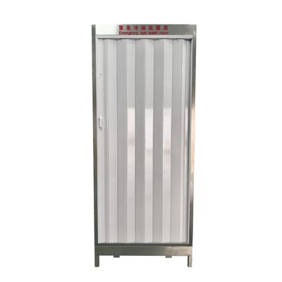 Salle de douche et de lavage des yeux de sécurité d'urgence avec boîtier en acier inoxydable SUS304, débit de douche de 120 à 180 L/min et taille compacte de 1000 × 1000 × 2400 mm